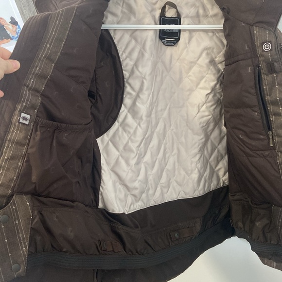 The North Face Brown Ski & Snow Jacket - Picture 9 of 9
